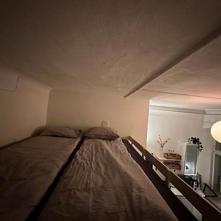 Uniikki, Kodikas Ja Supermukava Huoneisto Ydinkeskustassa! Apartamento Helsínquia Exterior foto