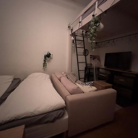 Uniikki, Kodikas Ja Supermukava Huoneisto Ydinkeskustassa! Apartamento Helsínquia Exterior foto