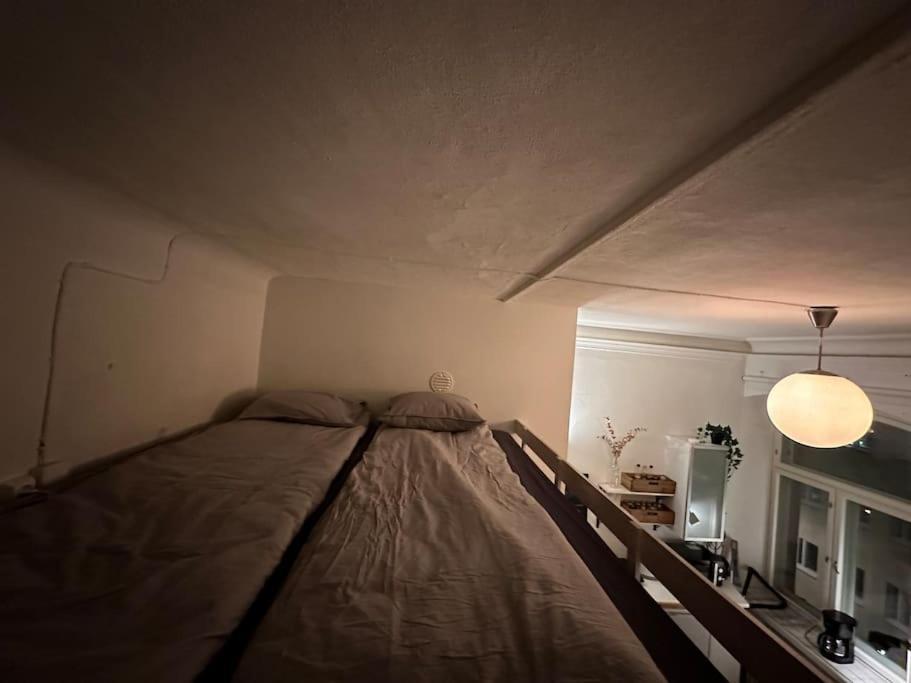 Uniikki, Kodikas Ja Supermukava Huoneisto Ydinkeskustassa! Apartamento Helsínquia Exterior foto