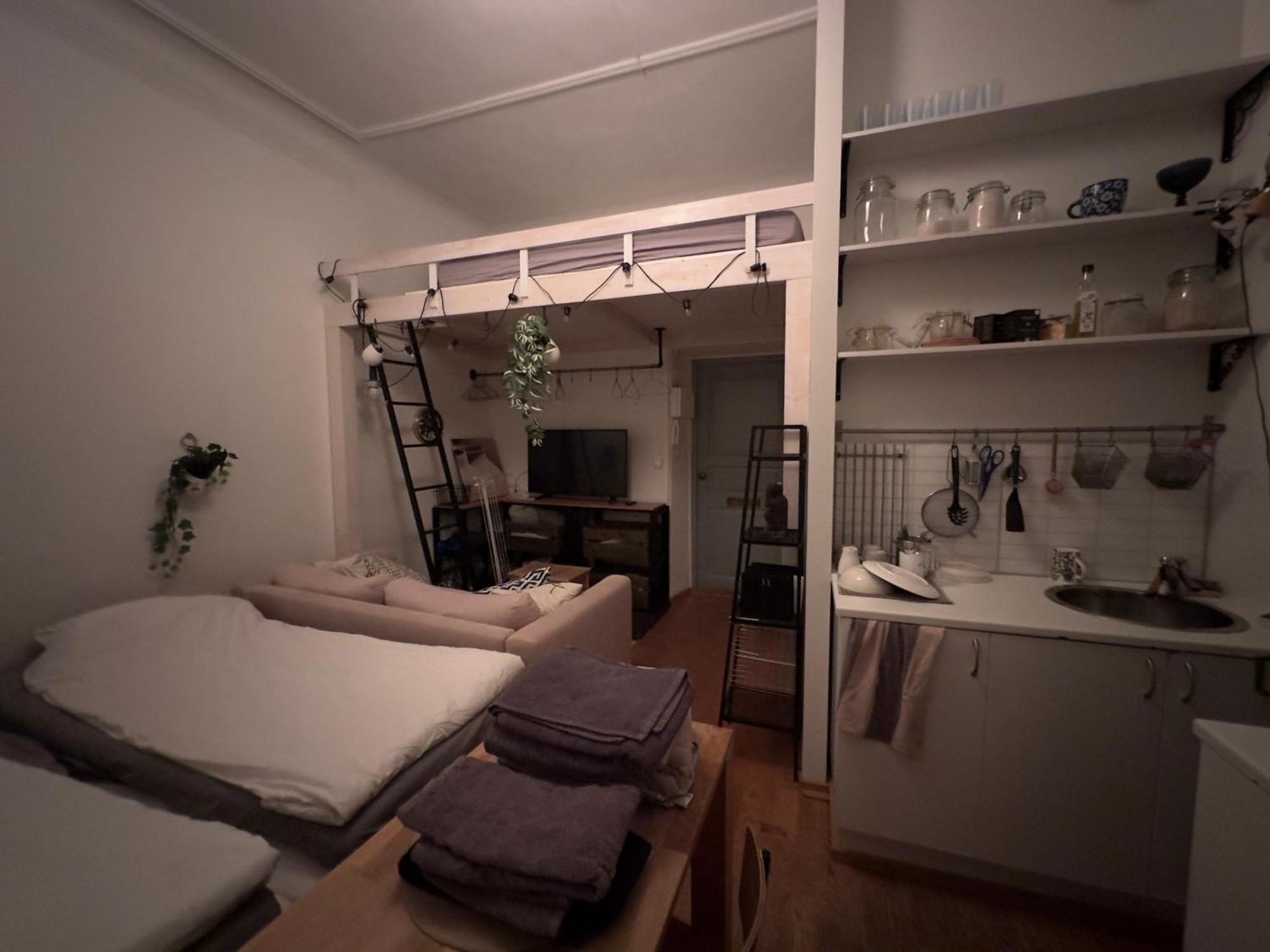 Uniikki, Kodikas Ja Supermukava Huoneisto Ydinkeskustassa! Apartamento Helsínquia Exterior foto