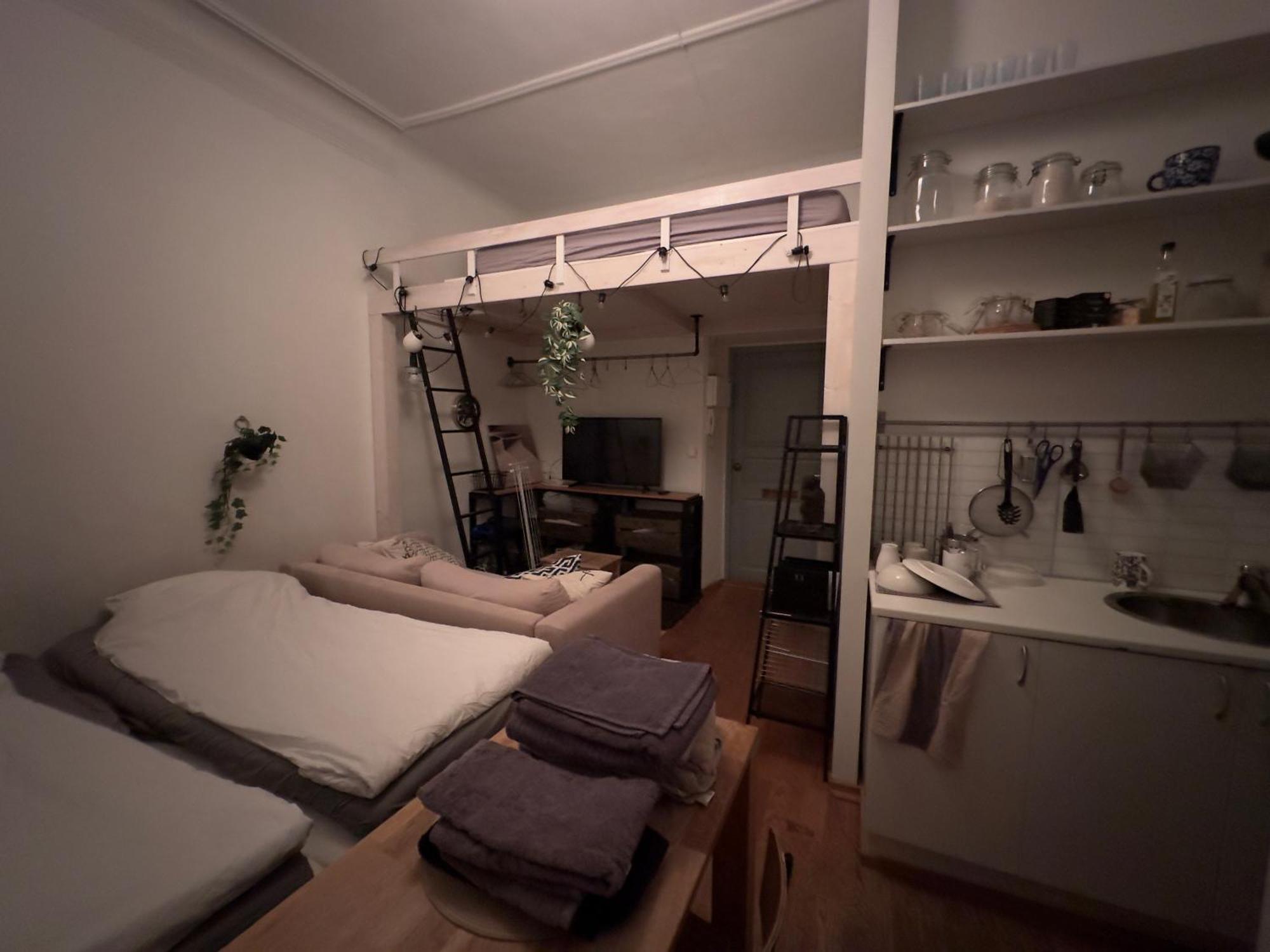 Uniikki, Kodikas Ja Supermukava Huoneisto Ydinkeskustassa! Apartamento Helsínquia Exterior foto